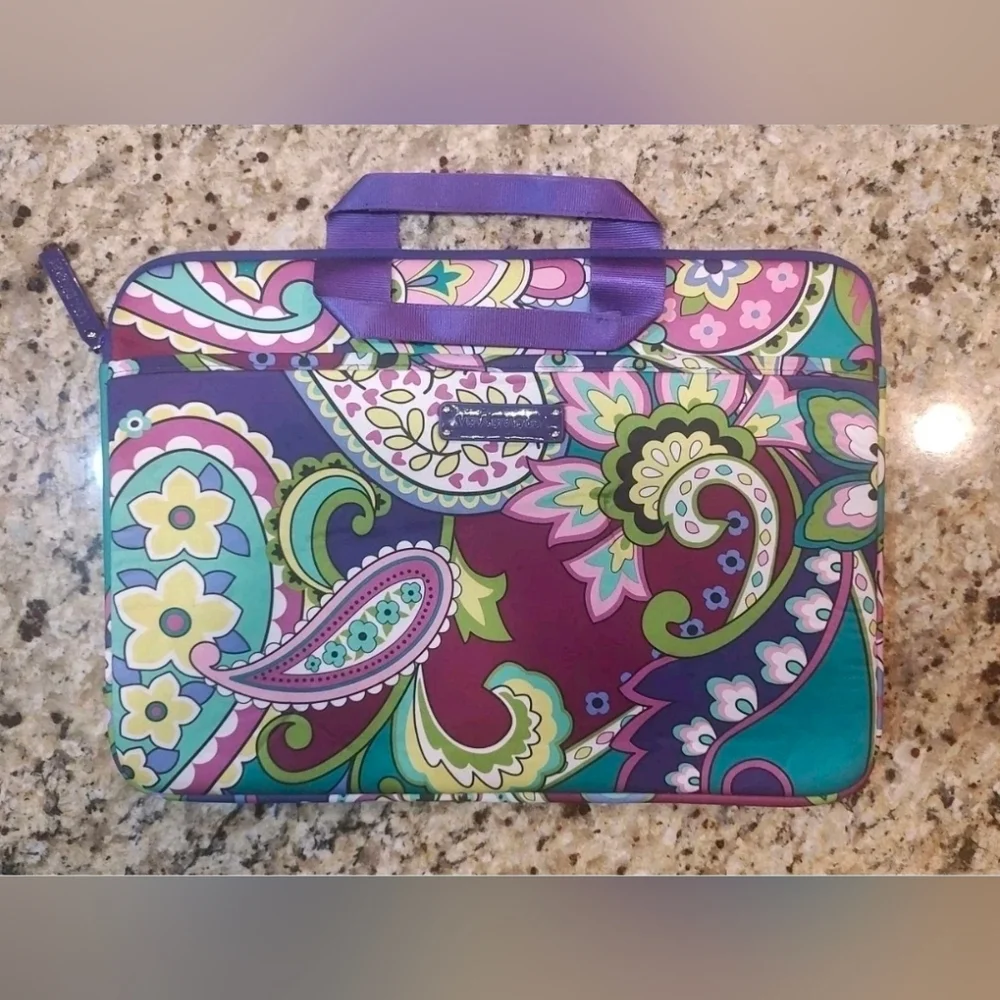 Vera Bradley 15